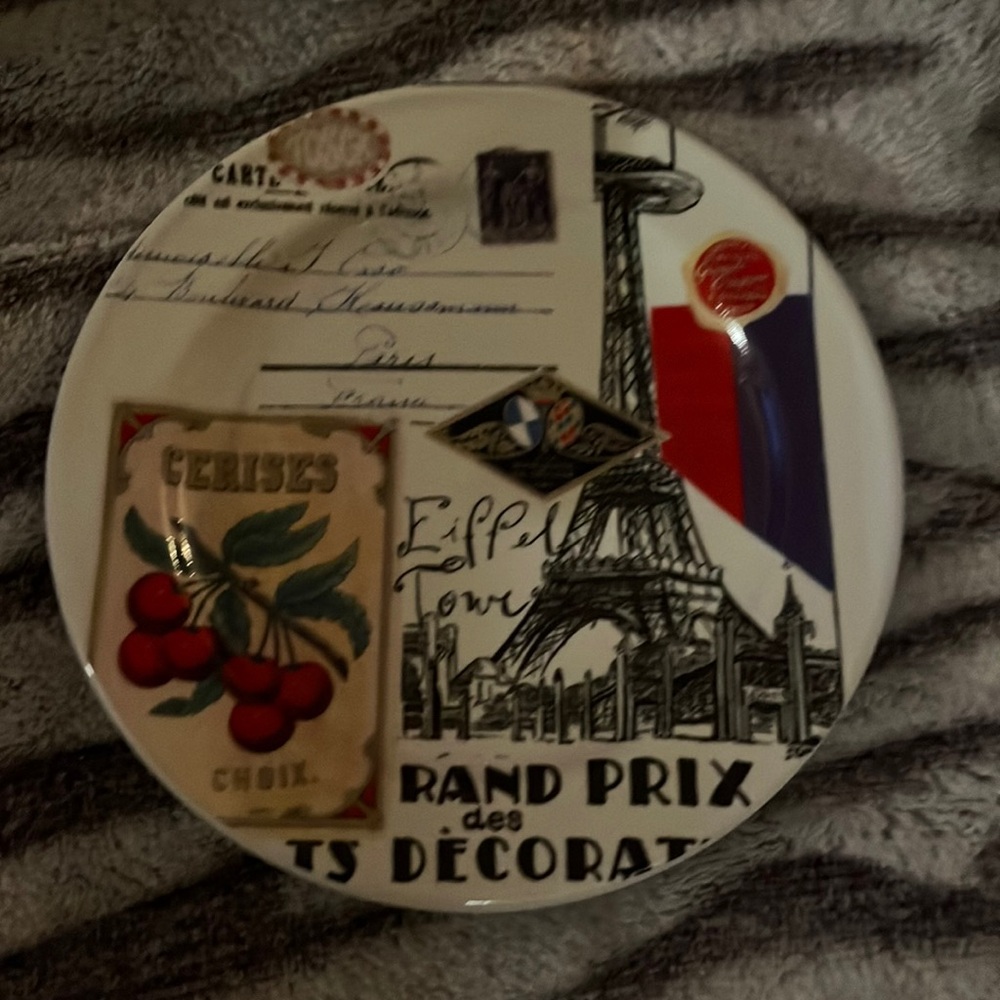 Eiffel Tower Grand Prix Decorative Plate